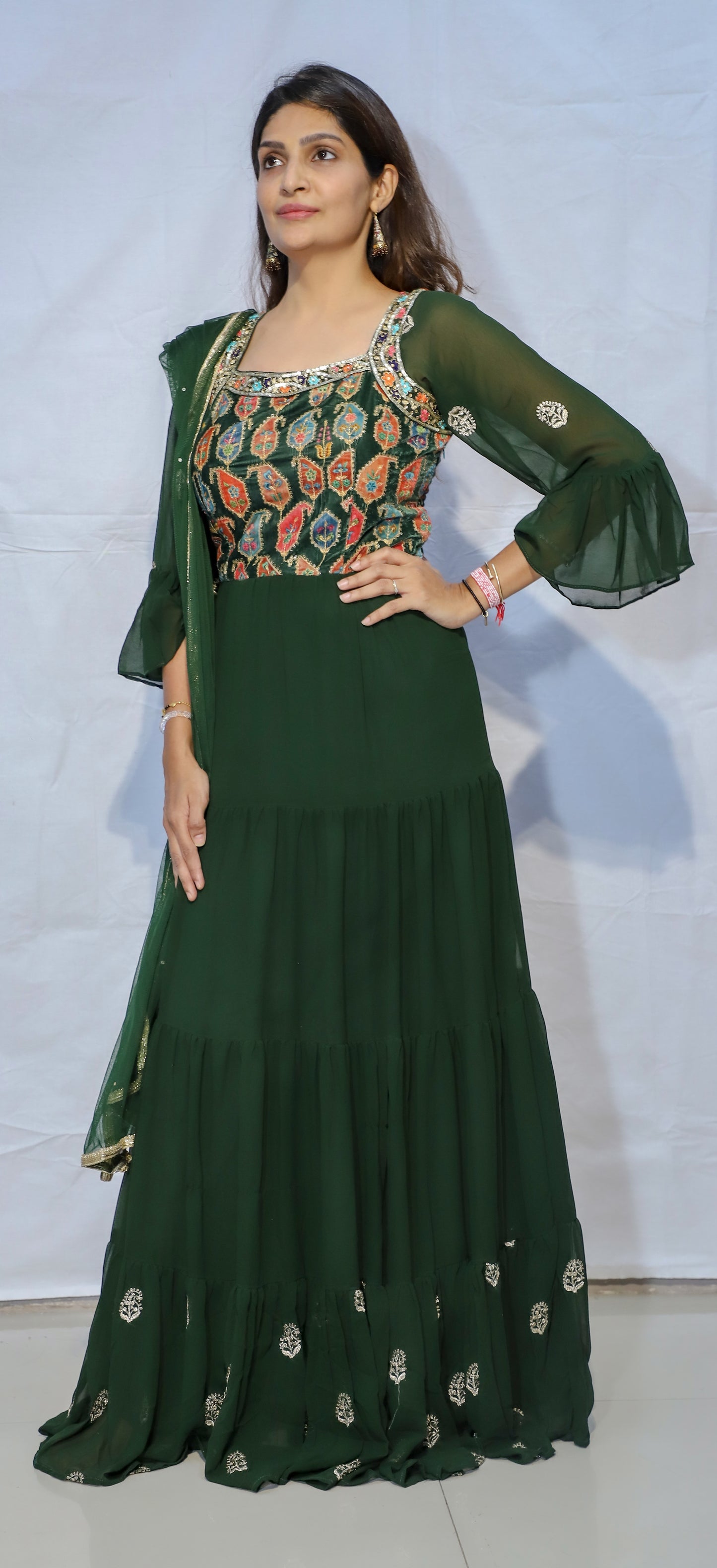 MKG10 GEORGETTE GOWN