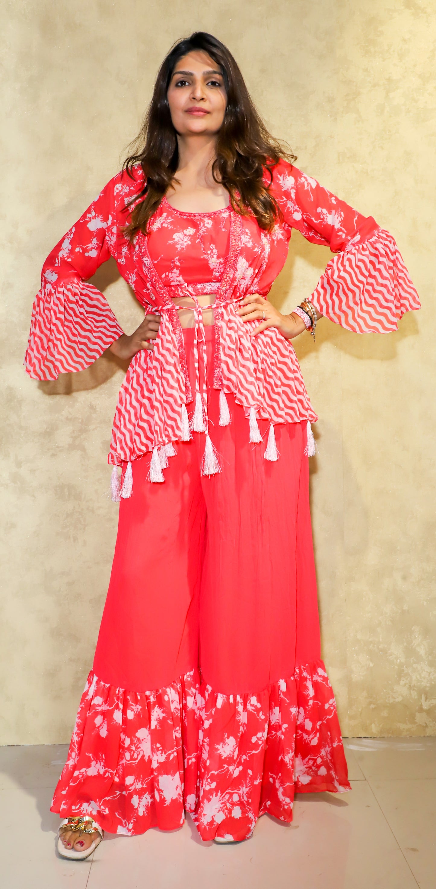 MKT PURE GEORGETTE GAAJARI GARARA SET