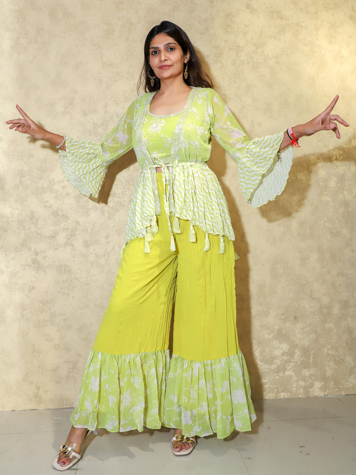 MKT PURE GEORGETTE GREEN GARARA SET