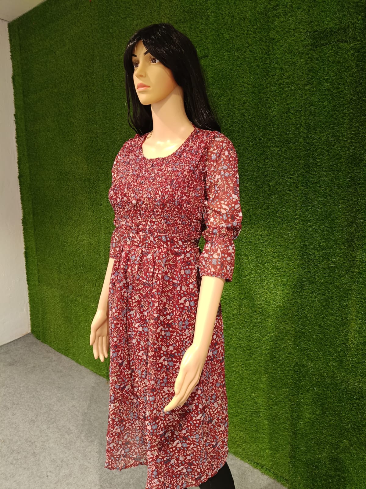 MKD 86 MAROON
